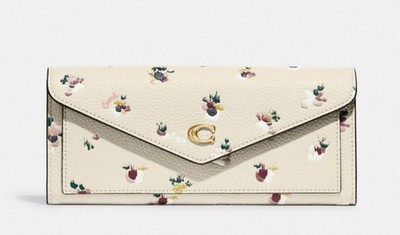 NWT ❤️ Coach Wyn Soft Wallet In Colorblock Floral Pebble Leather