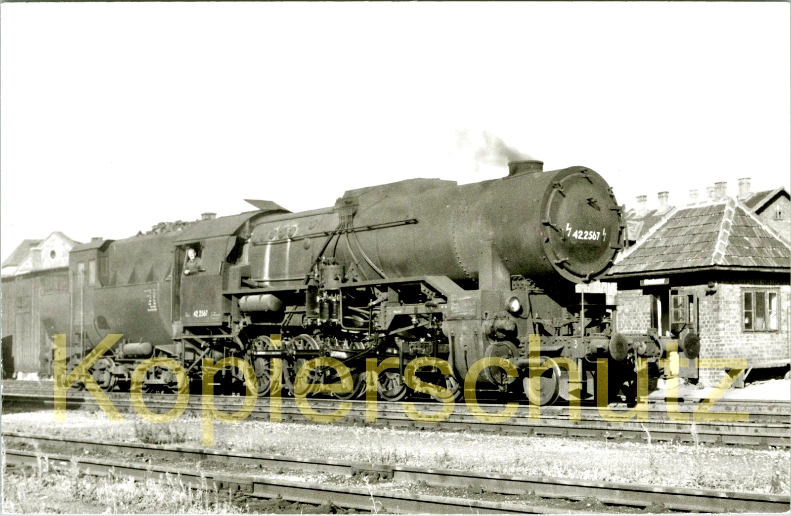Foto - ÖBB 42 2567 in Wiener Neustadt 1954 - Bild 1 von 1