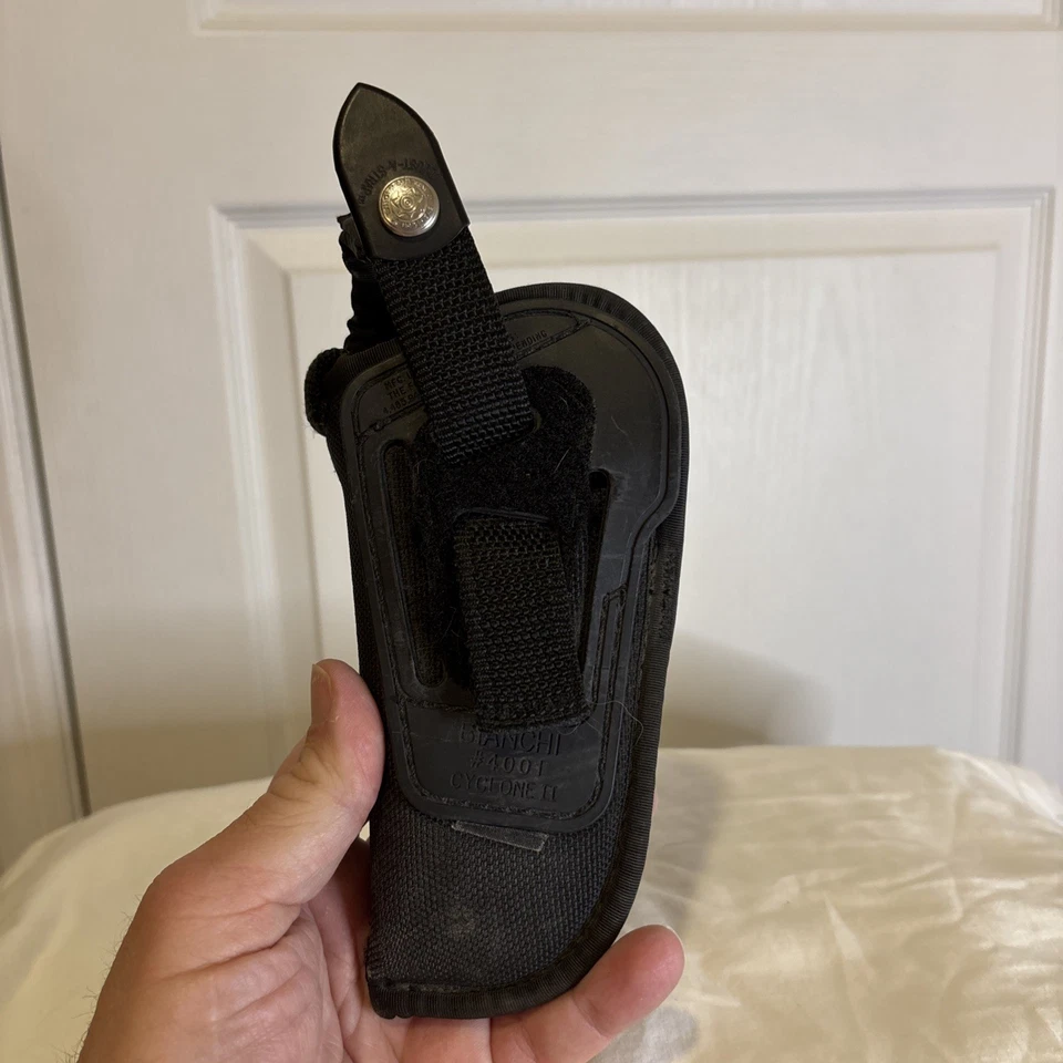 Bianchi #4001 Size 5 Cyclone II Black Nylon Holster - Image 2 of 4