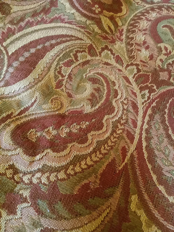 Paisley Scroll Woven Tapestry Style Upholstery Fabric Br Rust Grn 55w X 3.75 Yds - Image 2 of 4