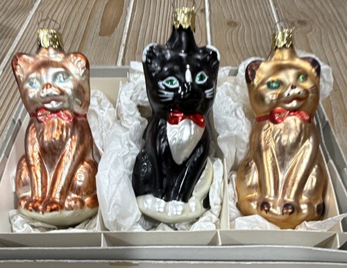 Smithsonian Institute 1997 "CHRISTMAS CATS" Set Of Three  Ornaments Vintage 