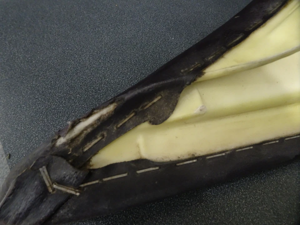 Almohadilla de asiento tándem trasero para pasajero Yamaha OEM Waverunner XL12 XL1200 Foto 4 de 4