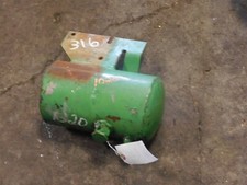 John Deere 1020 Tractor, Hydraulic Oil Reservoir, Tag #316