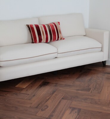 Luxus American Black Walnut UV Lackiert Fischgrät Bodenbelag HW1807 Muster