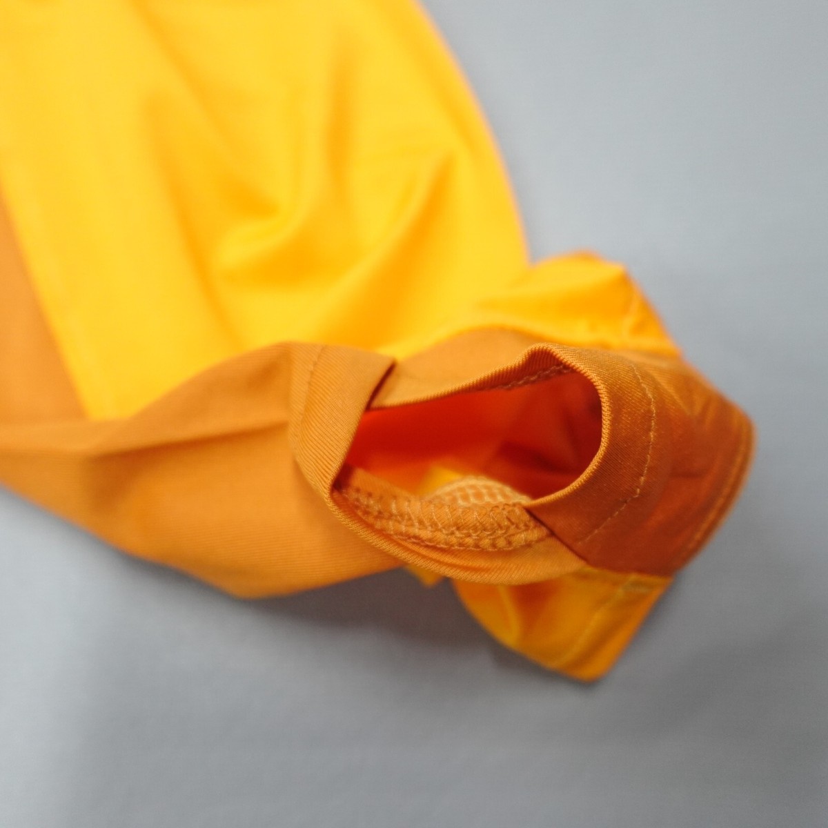Simms Solarflex Crew Homme - Manches Longues Anti-odeur - Taille M - Jaune