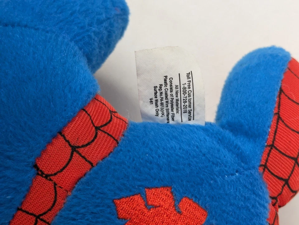 Vintage Marvel Comics Spiderman Plush Stuffed Marvel Entertainment Toy Biz 14 In - Image 3 of 4
