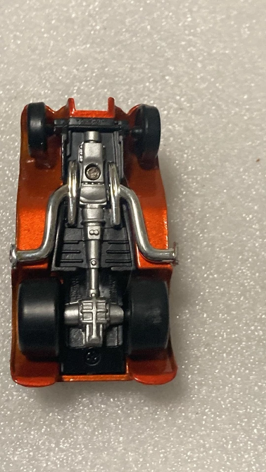 Оранжевые направляющие для кузова грузовика модели Ford A 2002 Funline Muscle Machine 29 футов отдельно - Изображение 2 из 4