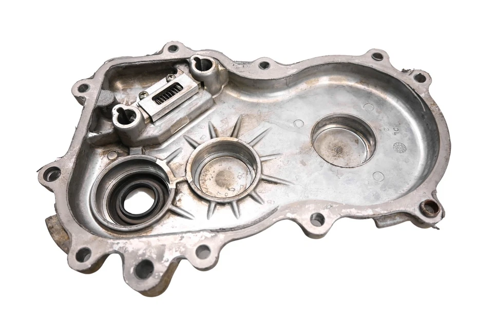 99 Polaris Magnum 500 4x4 Left Transmission Gearcase Cover - Image 3 of 4