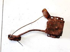 Toyota Corolla Verso 2004 Spare Tire Wheel Mount used, Genuine FR2588164-97