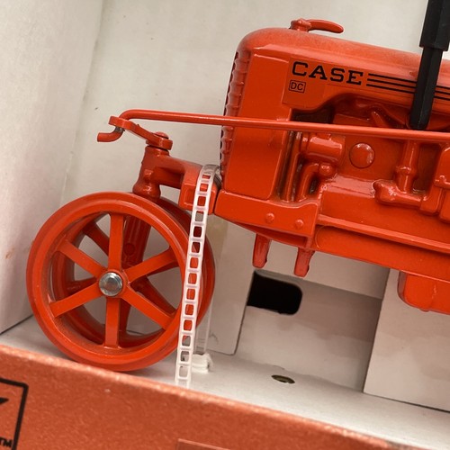 Liberty Classics 1/16 Case DC3 Die-Cast Tractor Special Edition #ZJD718. NIB. - Picture 13 of 22