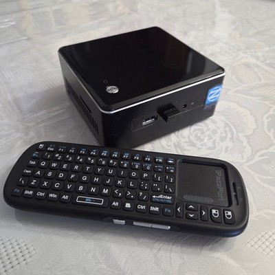 Intel NUC i5 mini PC