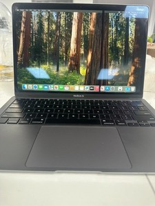 2020 Apple MacBook Air 13" - Core i3 1.1GHz - Elige Especificaciones - Daño en LCD