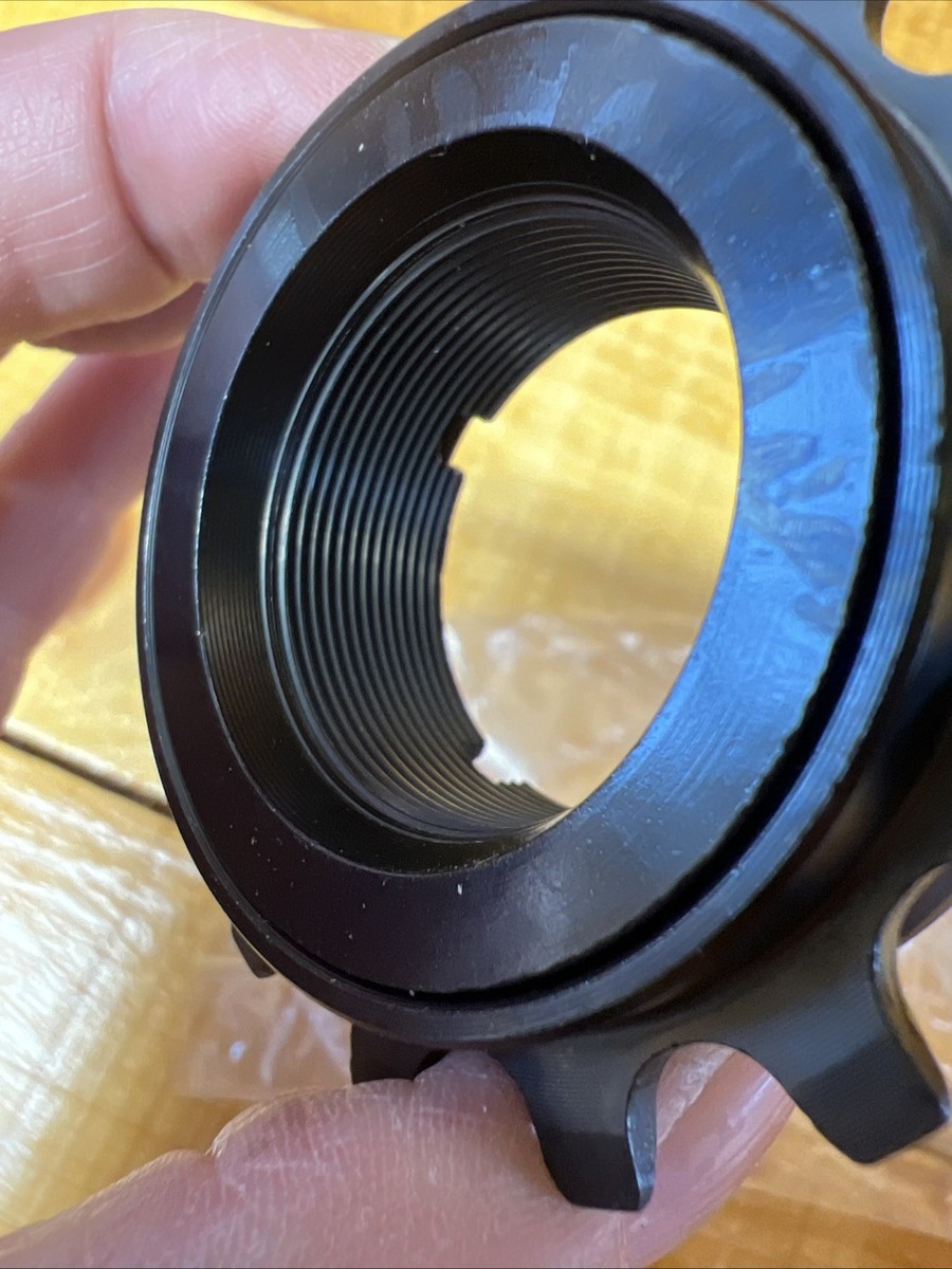 Achetez des Sunrace Roue Libre 11-32T 9V Argent chez HBS