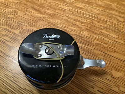 Western Auto Supply Revelation V-1322 Horizntal Automatic Fly Reel