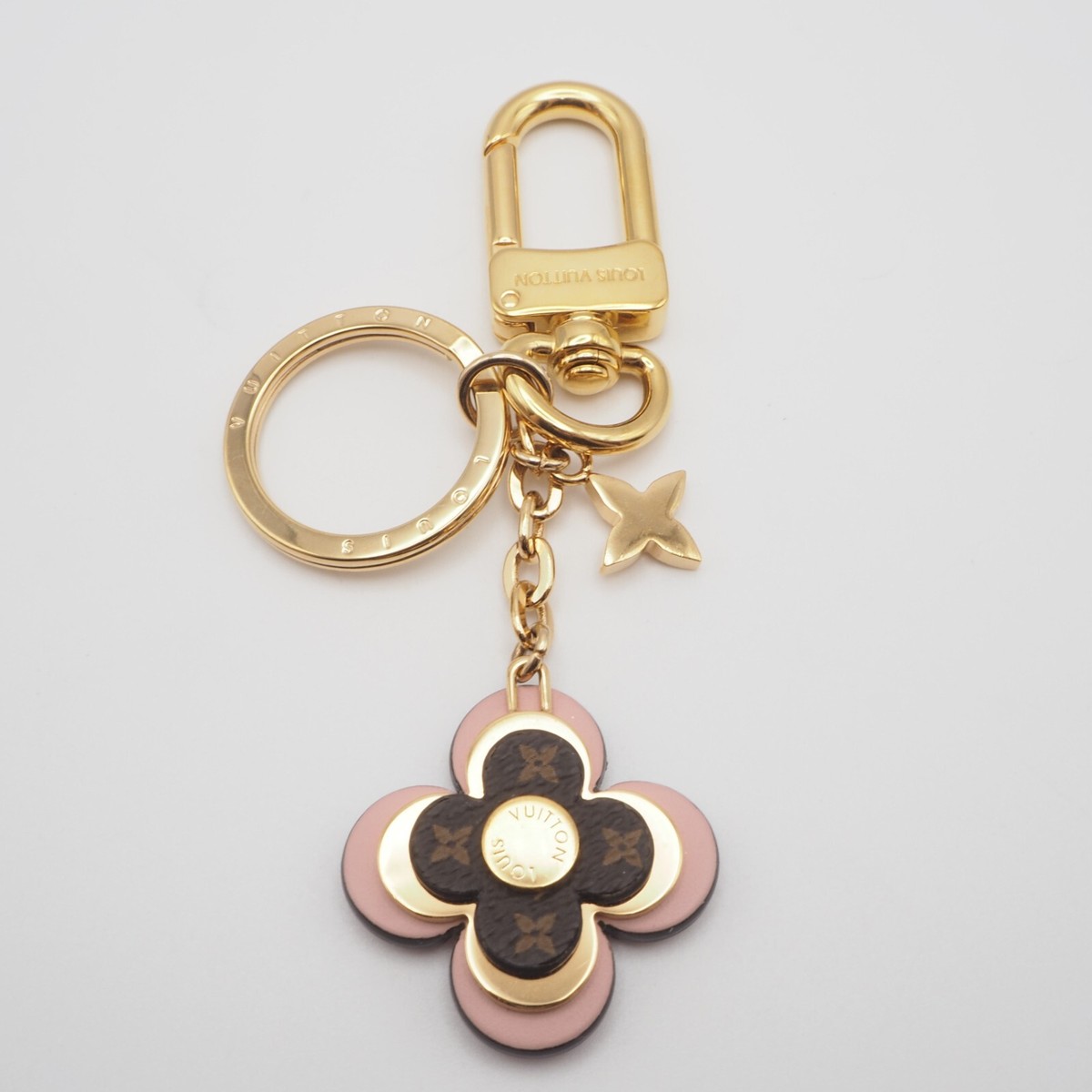 ルイヴィトン♡チャーム Louis Vuitton Auth Monogram Porte Cles Blooming Flower Bag