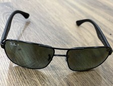 Mens Ray-Ban Aviator Polarized Sunglasses - Scratched Lenses. See Pics And Desc