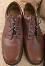 New Clarks Cushion Cell leather Shoes UK mens size 12 G