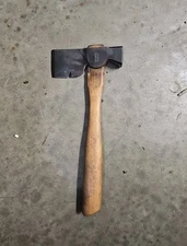 Vintage Plumb Carpenter's Combination Hatchet, Nail Puller, Hammer. Made In USA