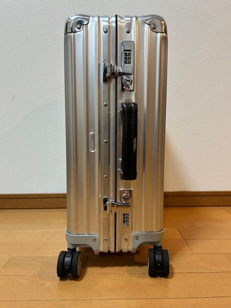 Rimowa Classic Flight 33L Silver 4-wheels Carry Case Suitcase | eBay