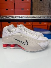 Nike Women's Shox R4 Shoes White Phantom AR3565-103