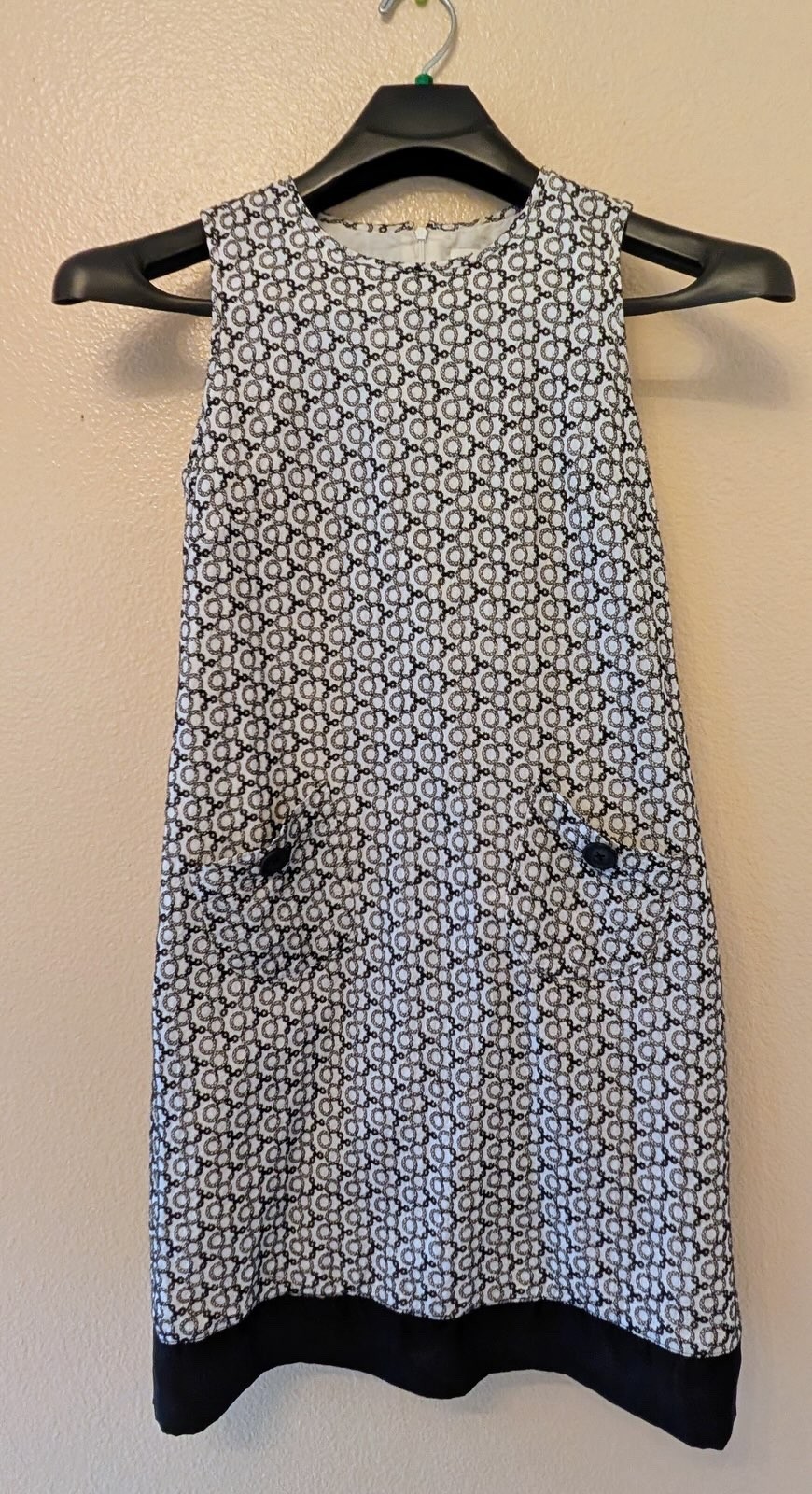 Ann Taylor LOFT Size 4 DRESS Sleeveless Shift  Lined Black/White Cruise Work