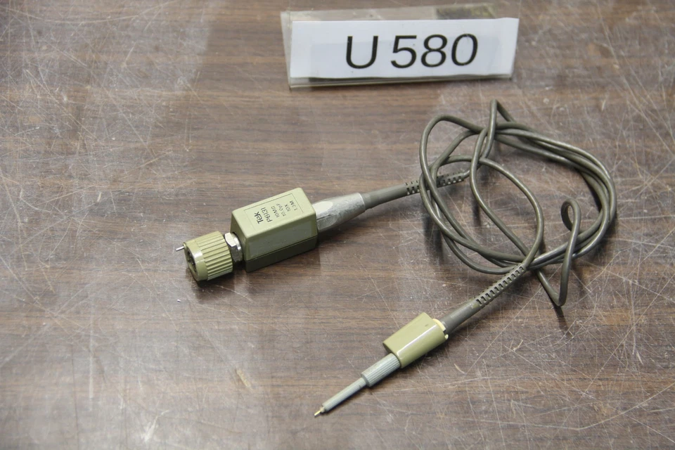 TEKTRONIX P6131 OSCILLOSCOPE PASIVE PROBE x10 - 300MHz - 10Mohm # U580 - Photo 1/1