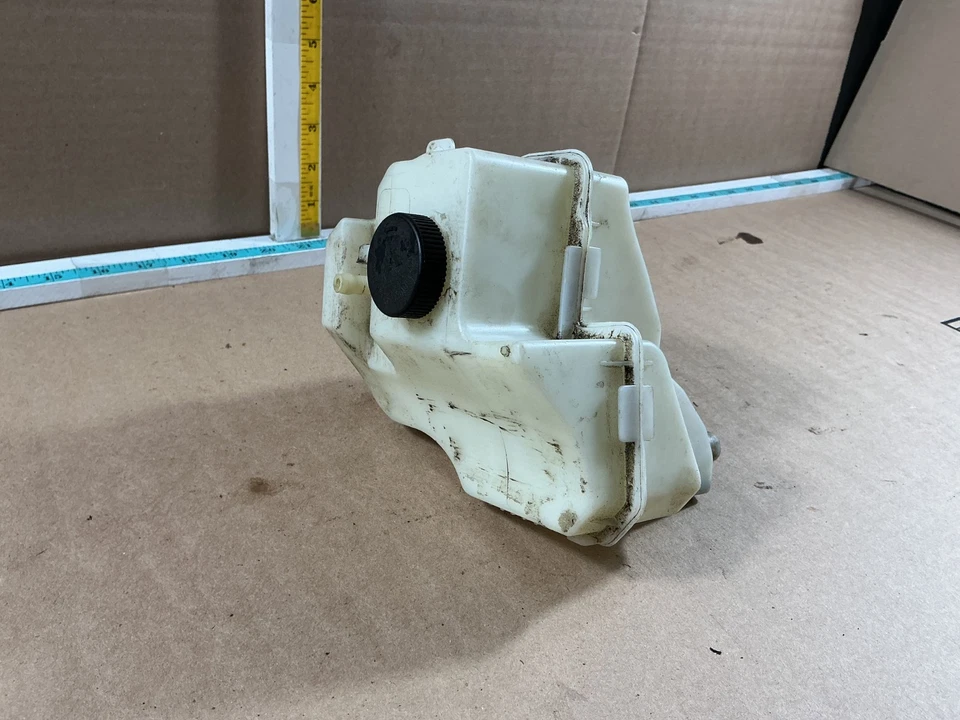 Nissan Máxima 2016-2019 tanque de expansión de refrigerante de radiador 217103TA1A OEM Foto 4 de 4