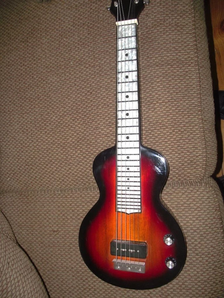 GUITARRA ELÉCTRICA DE SEIS CUERDAS GRADING KING LAP STEEL, SUNBURST, NUEVA Foto 3 de 4