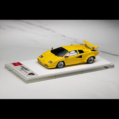 1:43 Lamborghini Countach LP5000 QV 1988 W/ Rear Wing Make Up Diecast Car Model