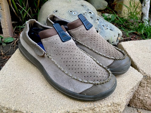 suede crocs mens