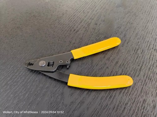 High Precision Fiber Optic Stripper Optical Cable Jacket Cutter Tri Hole Plier - Picture 4 of 6