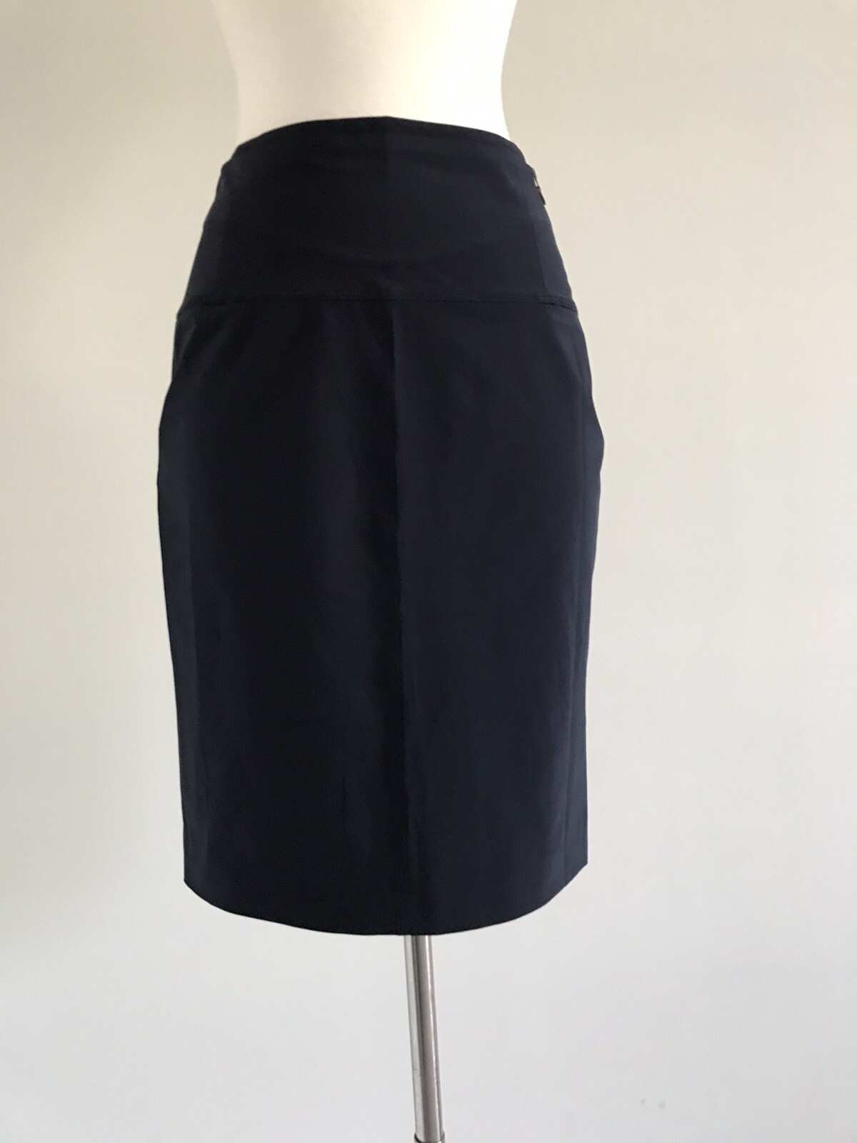 AUTHENTIC PRADA POLYESTER ELASTANE PENCEL UNLINED… - image 1