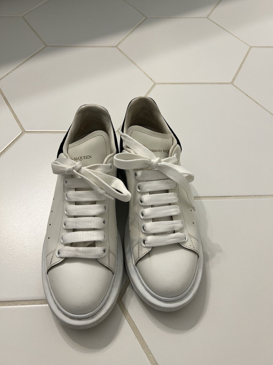 Size 8 - Alexander McQueen Oversized White Black | eBay