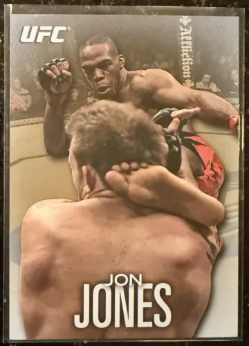 2012 Topps UFC Knockout Jon Jones SP variant Card!! 116/188 Champion