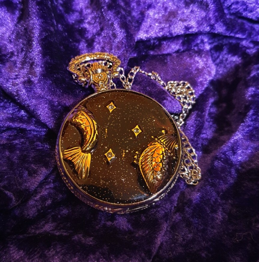 Koi Fish Pocket Watch Black Sparkling Watch with Chain Quartz Golden