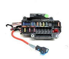 02 03 04 05 BMW 745i 750i 760i ALPINA B7 Engine Fuse Box Trunk 61136900583-01