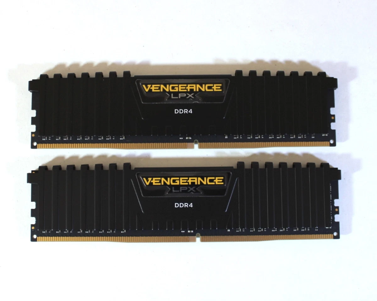 Corsair Computer PC4-24000 (DDR4-3000) Bus Speed Memory (RAM) for