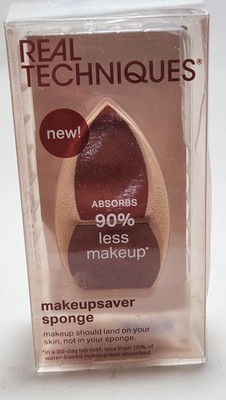 Real Techniques Makeupsaver Sponge Makeup Blender Latex-Free Vega