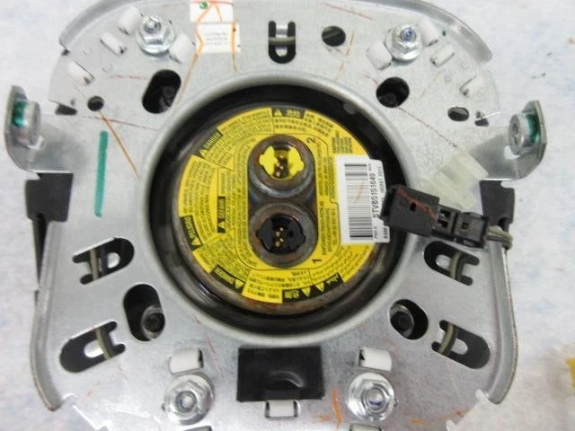 JEEP JK WRANGLER SAHARA unlimited 2017 AIRBAG LH LEFT DRIVER STEERING WHEEL OEM - Image 3 of 4