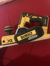 Dewalt 240V Handheld Cordless Planer 18v DCP580 Only Body No Battery
