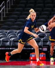Sophie Cunningham WNBA Indiana Fever 8x10 Glossy Photo Basketb REPRINT Variant C