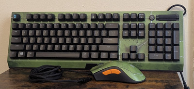 Razer BlackWidow V3 Halo Edition Keyboard & DeathAdder V2 Wired Mouse Bundle