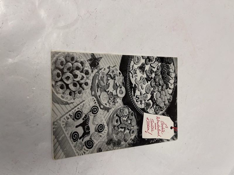 A Cookie Wonderland from Santa s Kitchen! cookbook pamphlet