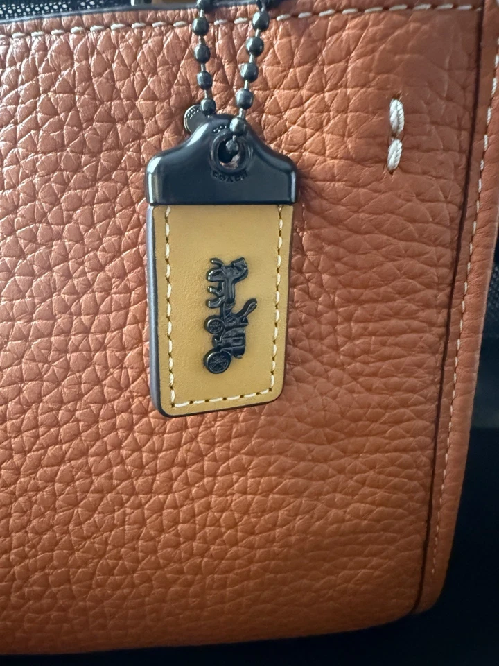 COACH Rogue 17 Leather C5472 Brown Camel Orange 2way Tote Shoulder Bag - Image 4 of 4