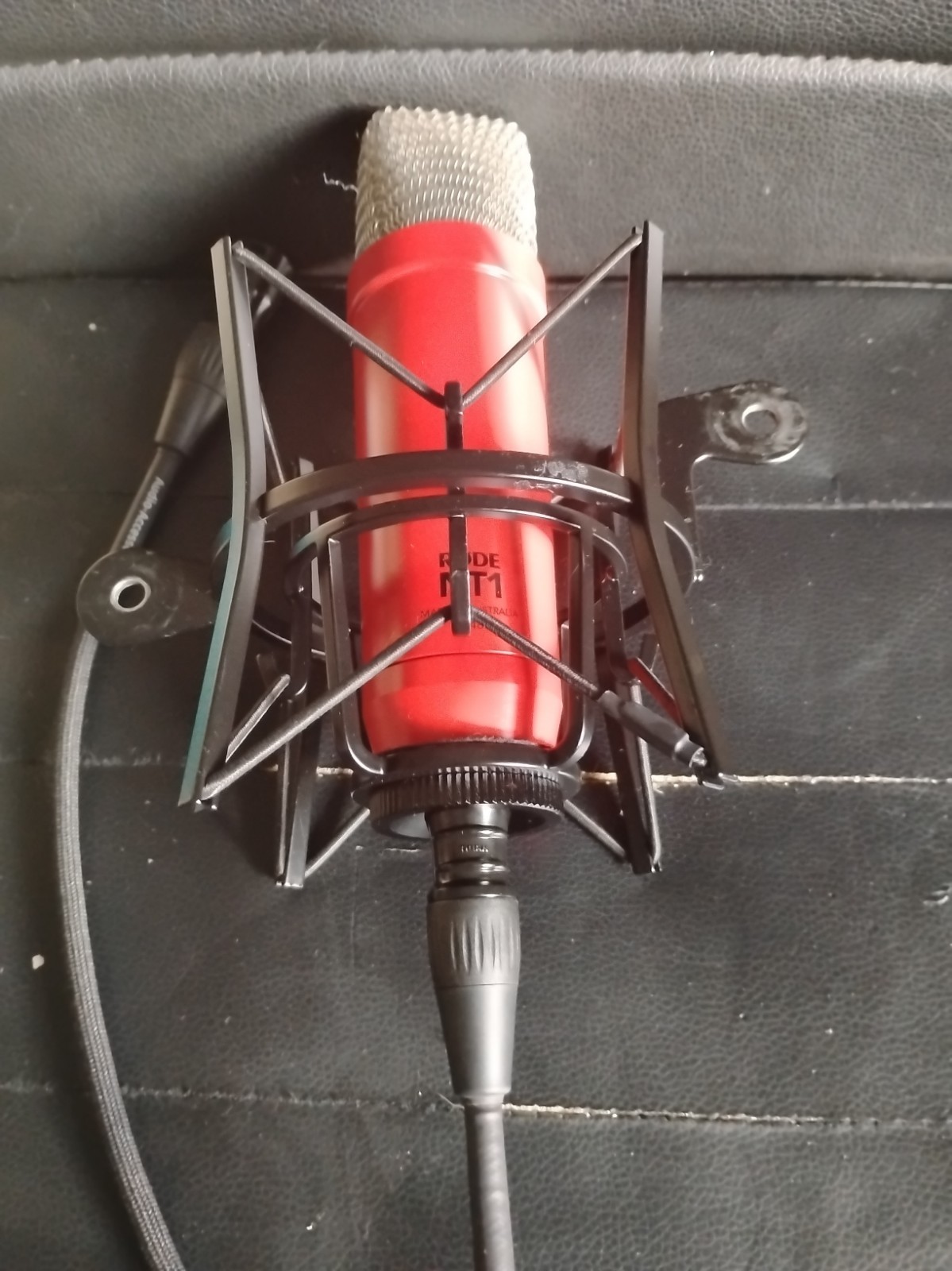 RODE NT1 Signature Series (Red) Red Microphone