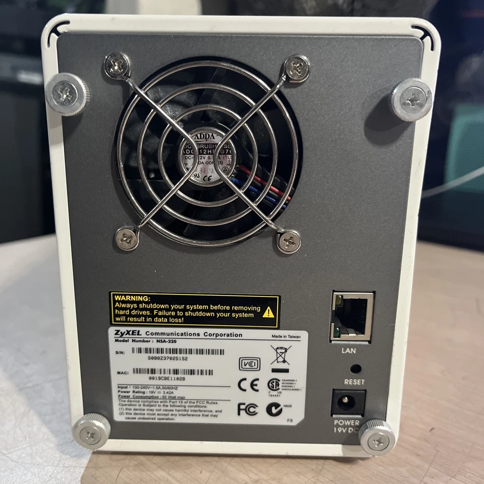 ZYXEL NSA-220 DUAL SATA BAY NETWORK ATTACHED STORAGE - Image 3 of 4