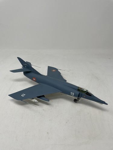 Dassault Etendard IV Built Scale Model Aircraft - Picture 5 of 7
