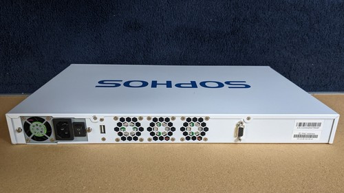 AUFGERÜSTETE Sophos XG 210 Rev 2 Firewall mit pfSense - Bild 4 von 9