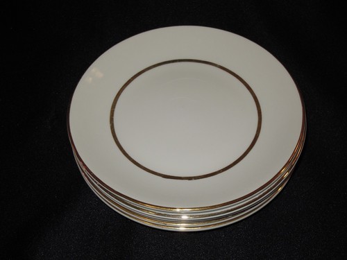 5 International Ironstone Symphony in Gold Salem England 6" Bread/Butter Plates - Picture 3 of 4