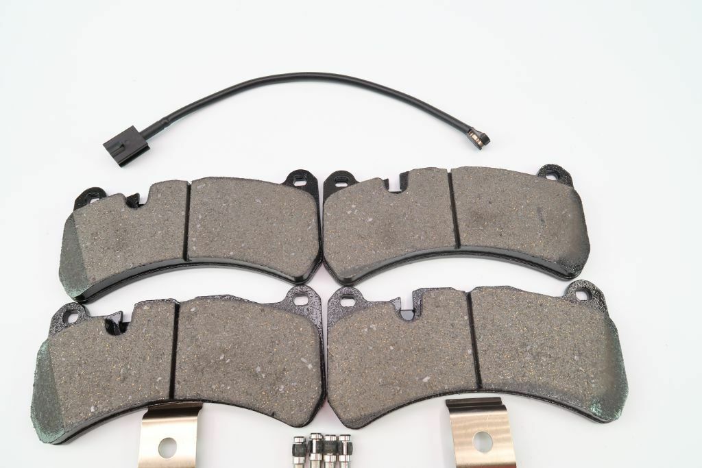 Maserati Ghibli S Sq4 Quattroporte front brake pads TopEuro 893